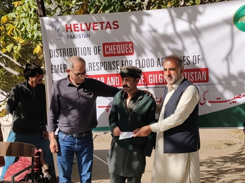 Flood relief work by Dost Foundation
